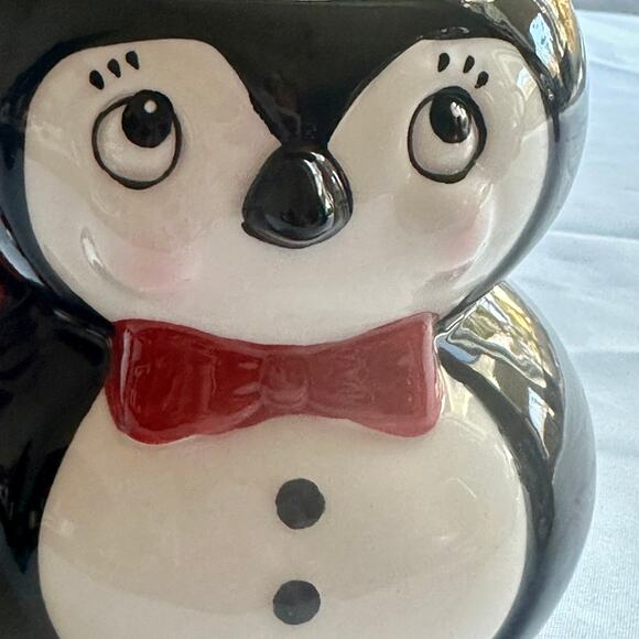 Johanna Parker & Magenta Carnival Cottage Collectible Penguin Mug - Picture 4 of 6